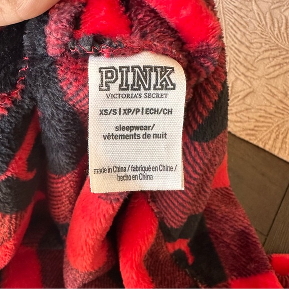 Victoria's Secret Red Plaid Robe - Picture 5 of 6